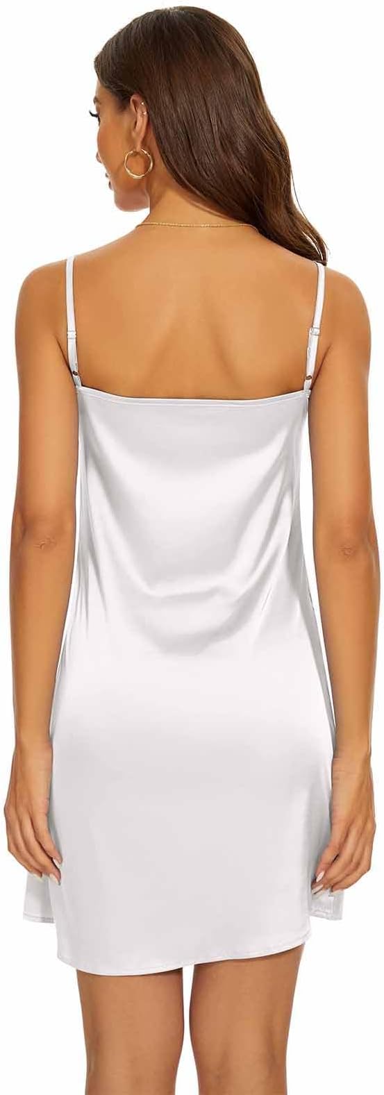 V Neck-white