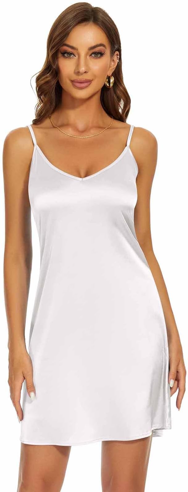 V Neck-white
