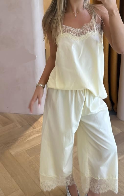 Twenty One Light Yellow