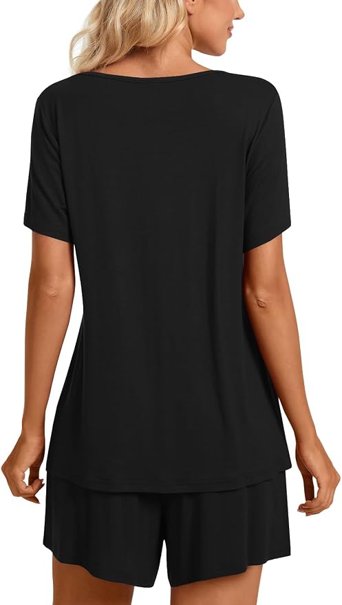02 Black