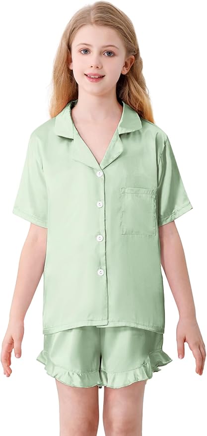 B Light Green