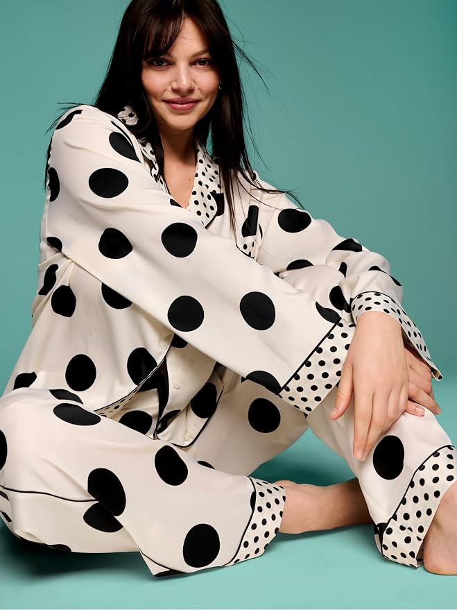 Tan/Black Dots