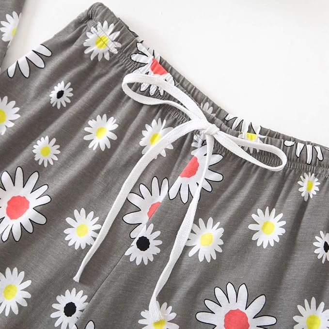 Grey Daisy