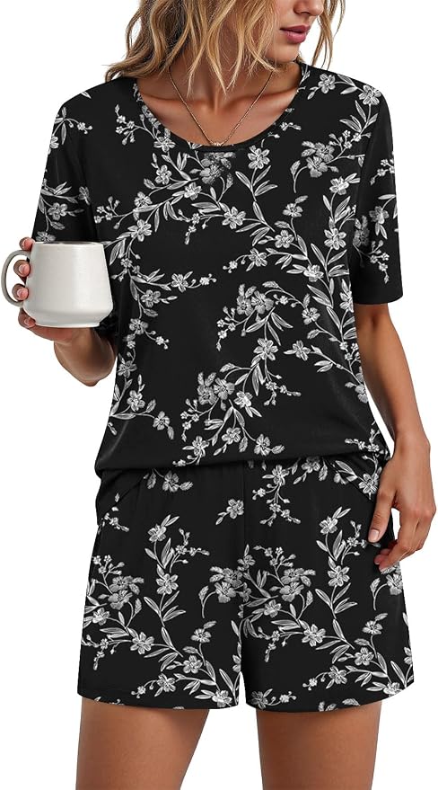 Crew Neck-white Black Flower