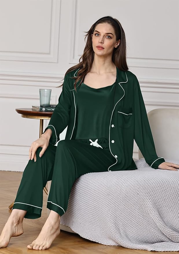 Evergreen With White Color Piping