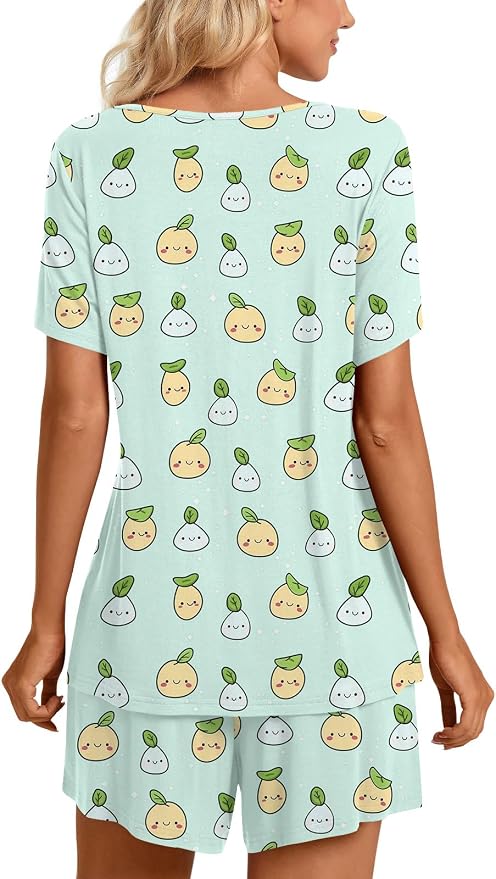 02 Light Green Fruit