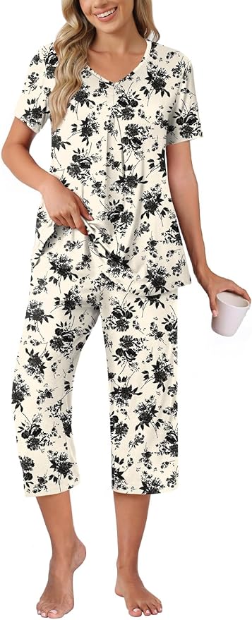08-pleated Beige Black Flower