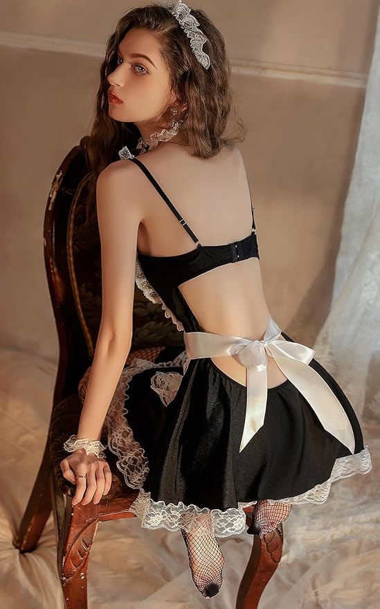 Maid Black