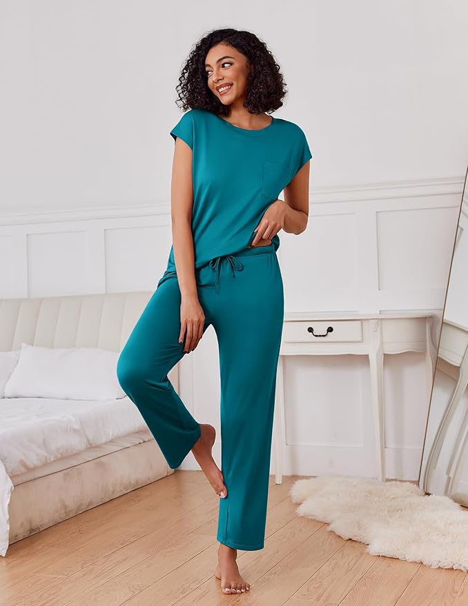 Black/Blue Green