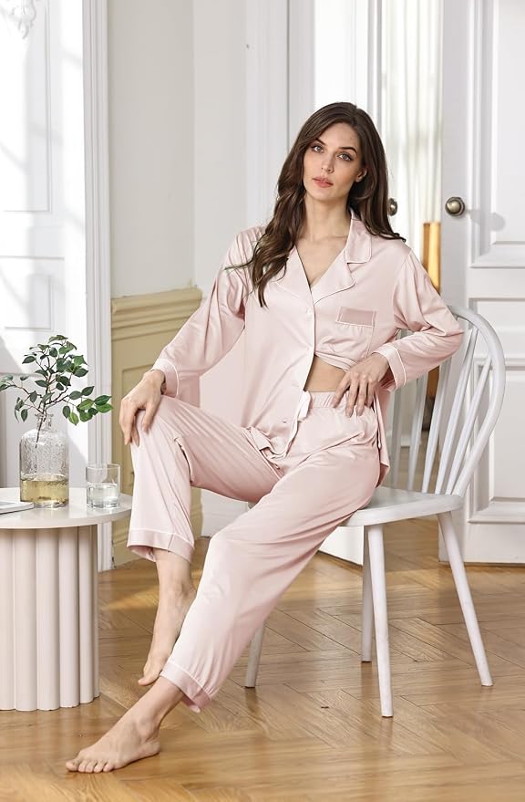 Pale Blush With White Color Piping