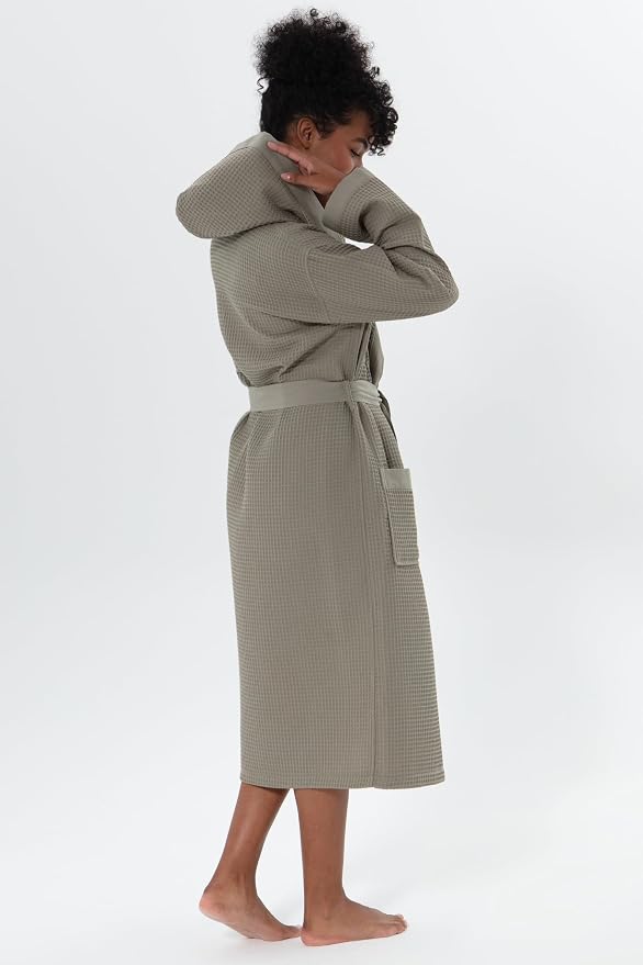 Sage Green / Hooded