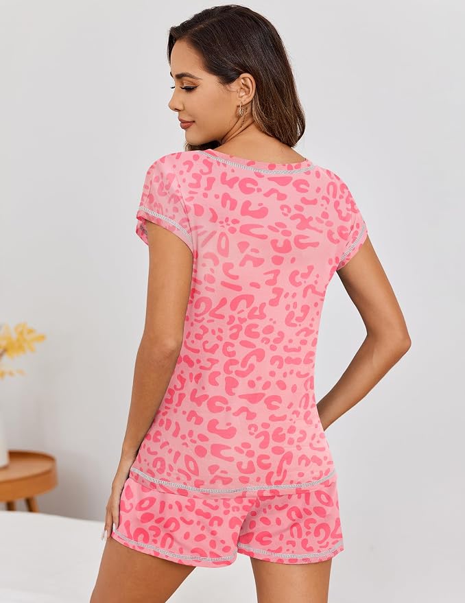 Cartoon Pink Leopard Print