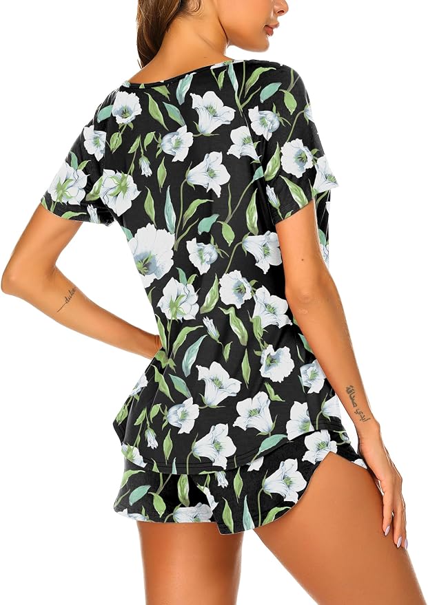 Style 1_black_white Lily