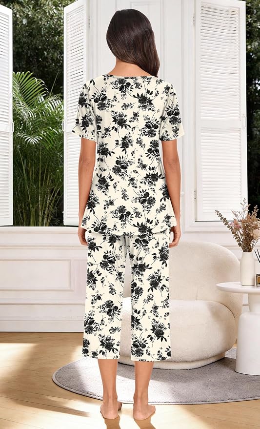 08-pleated Beige Black Flower