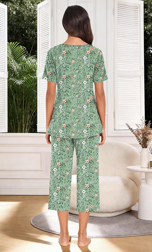 Pleated Green Flowers