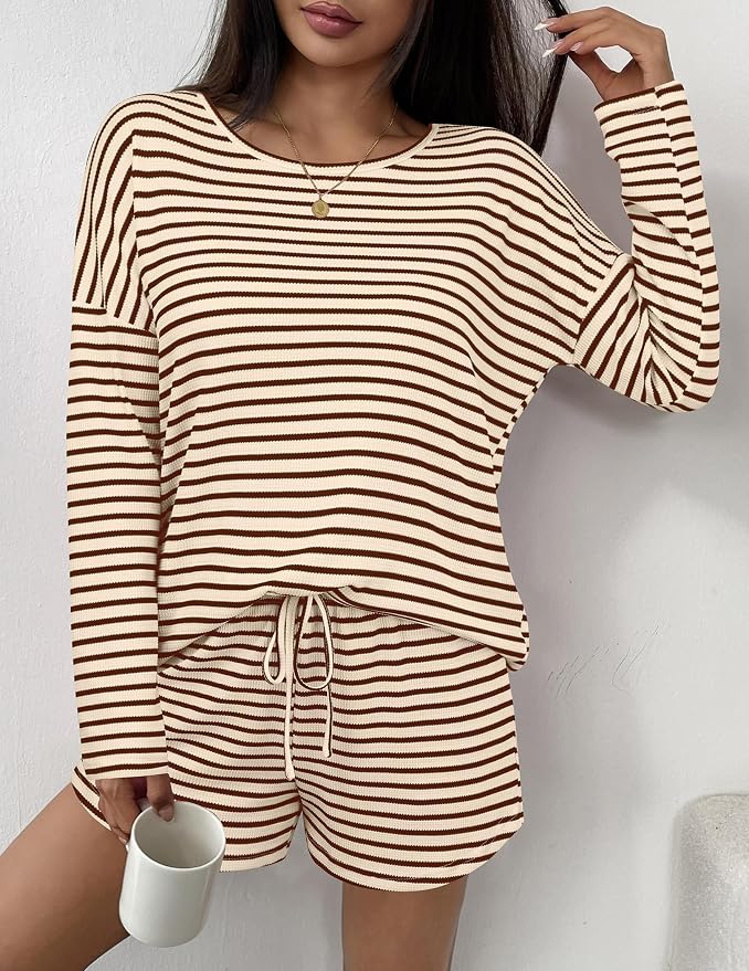 Brown/White