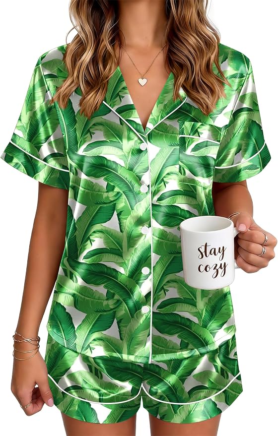 Hawaii Green Leaves
