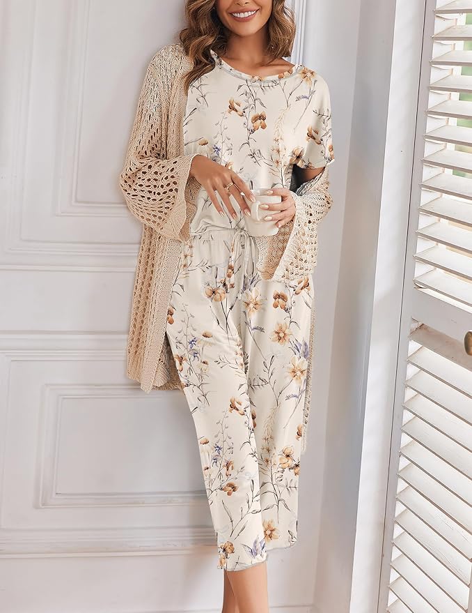 Beige Flowers