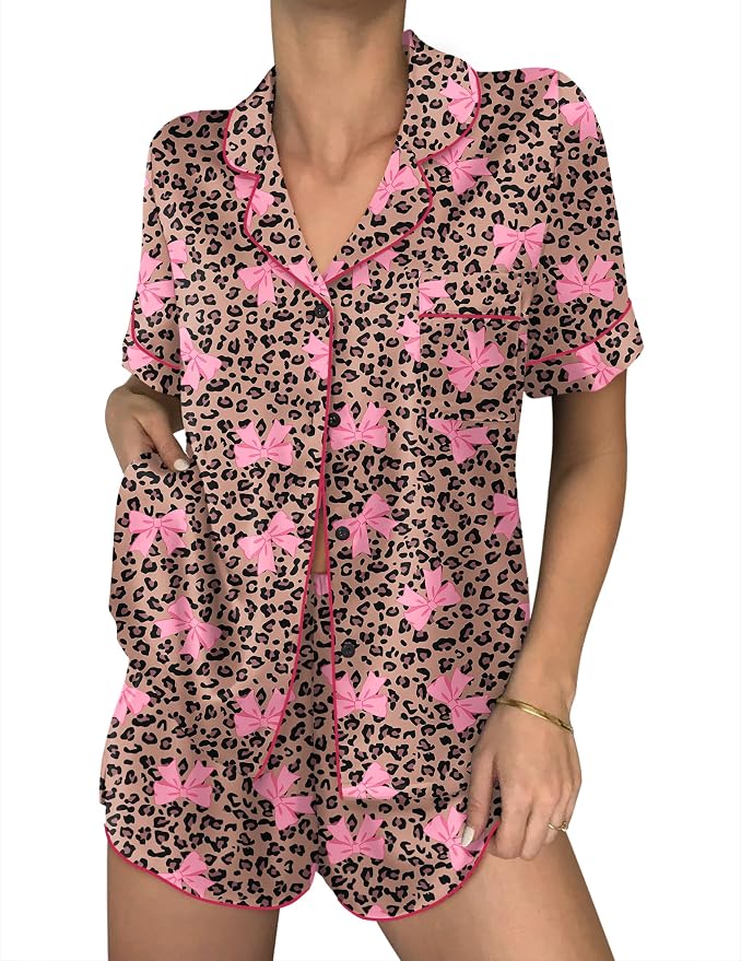 Brown Leopard With Pink Bow