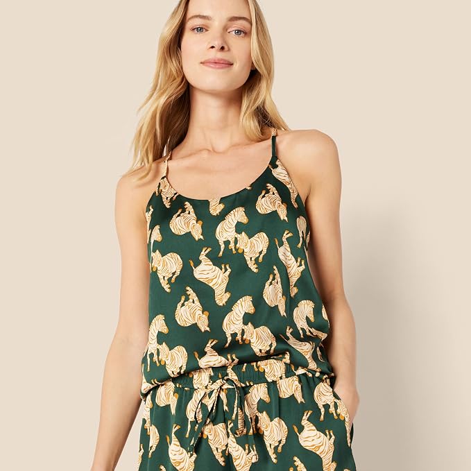 Dark Green Beige Zebra